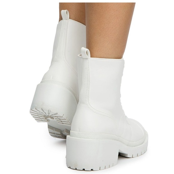 White lug sole combat boot - Picture 3 of 5